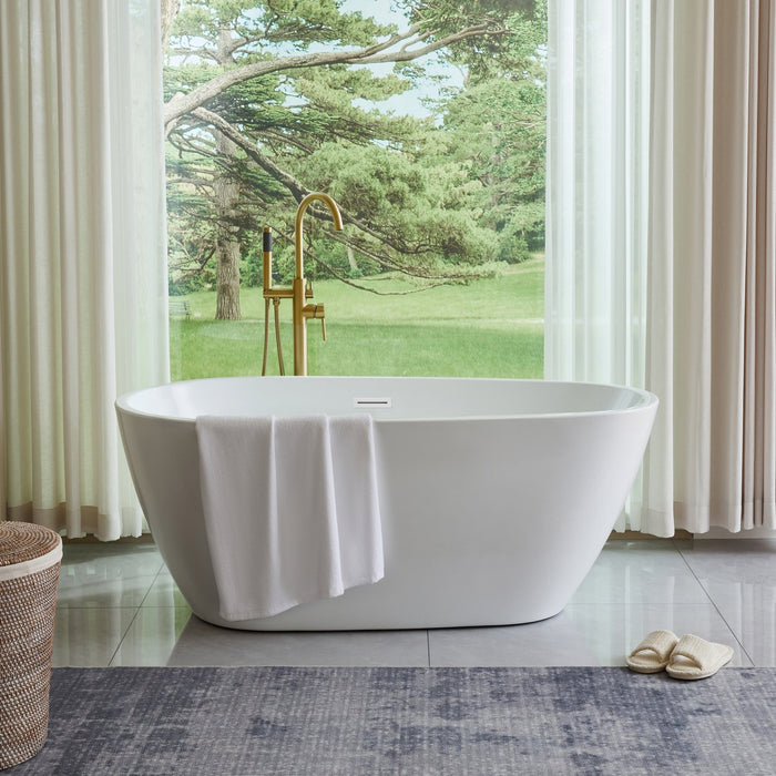 Freestanding Acrylic Bathtub - HomeBeyond