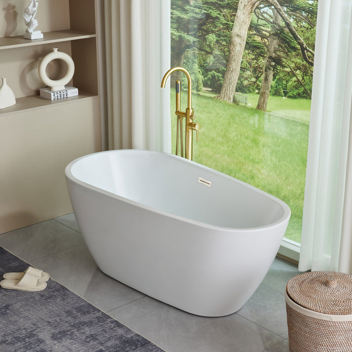 Freestanding Acrylic Bathtub - HomeBeyond